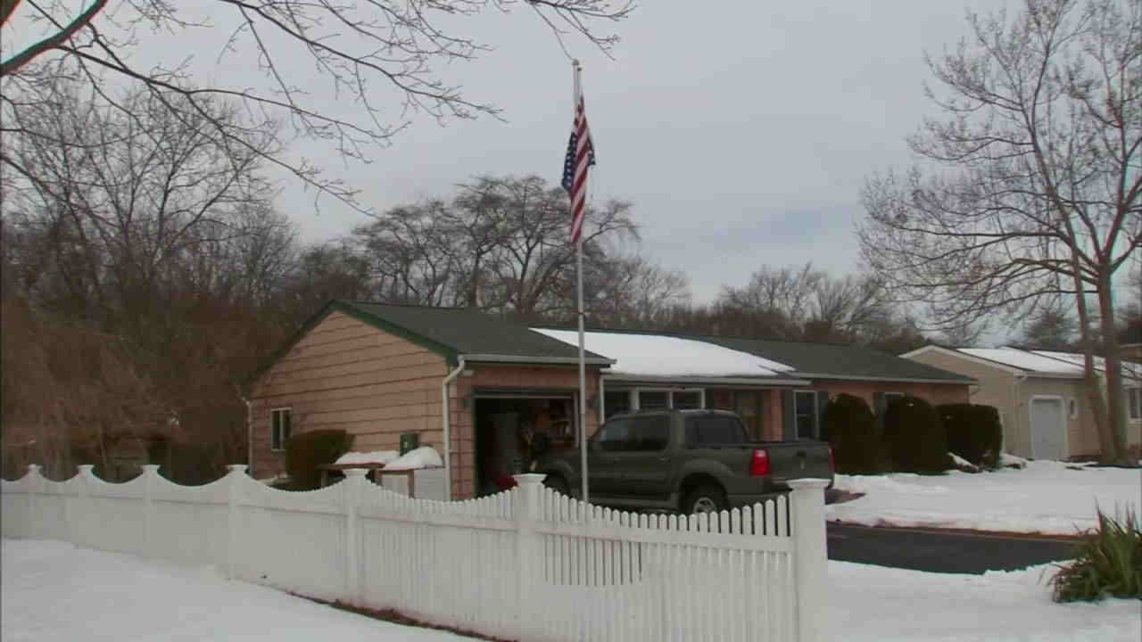 Veteran staging upsidedown flag protest over Trump's presidency